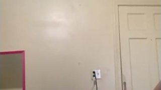 Ebony teen masturbation w/ LOUD MOANING