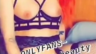 Leia soaks the sheets