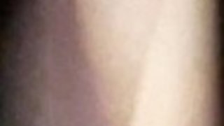 Glimpse of sisters hairy pussy after shower