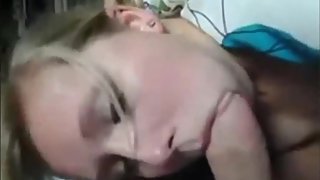 Teen Blowjob and Facial
