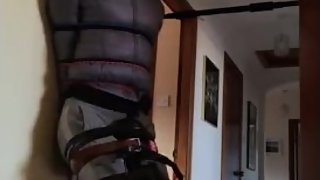 Teen tied up and vibed