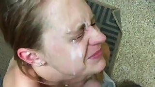 Amateur GF Doesn't Like His Cum on Face but He Doesn't