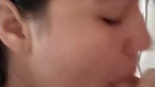 Sucking dick in the shower and getting a facial