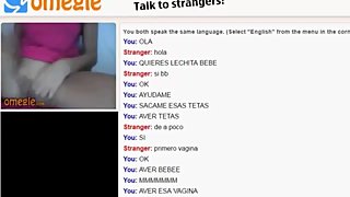 Adolescente morena de Omegle con vagina estrecha y Tremendoo culo uff